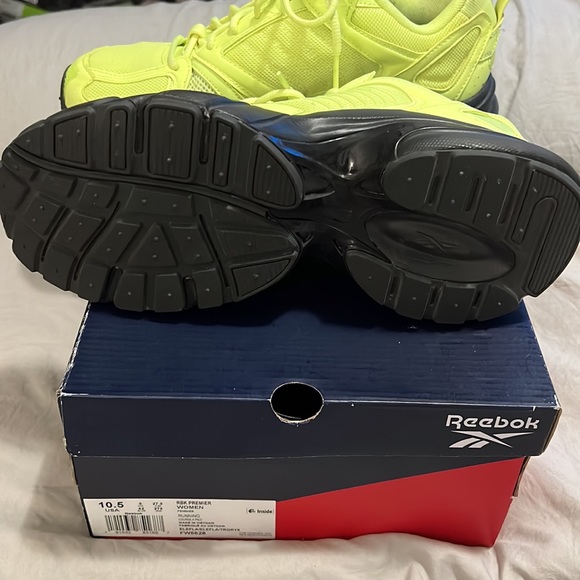 womens neon tennis shoes